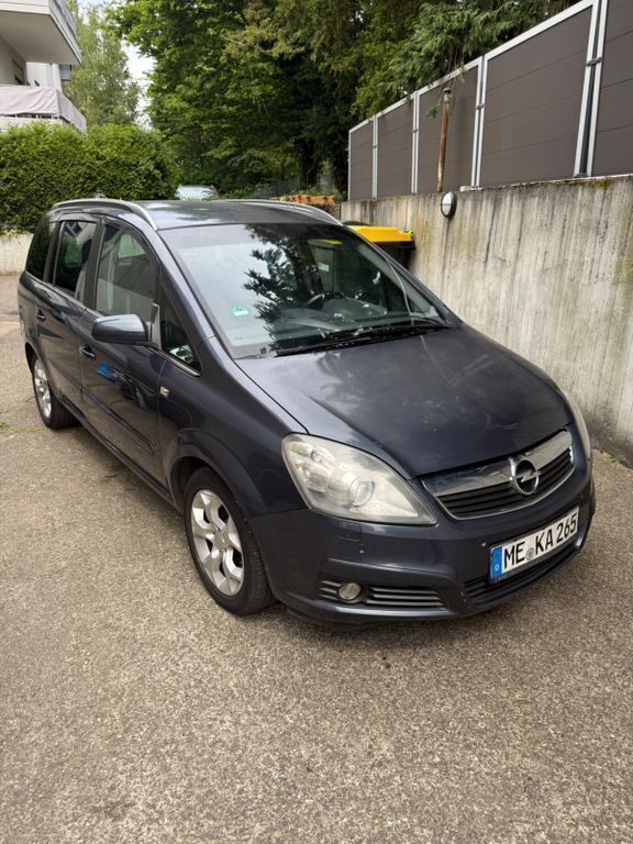 Blau Gebraucht 2006 Opel Zafira Van / Kleinbus | 2.900 € (Fairer Preis) - Bild 1/4