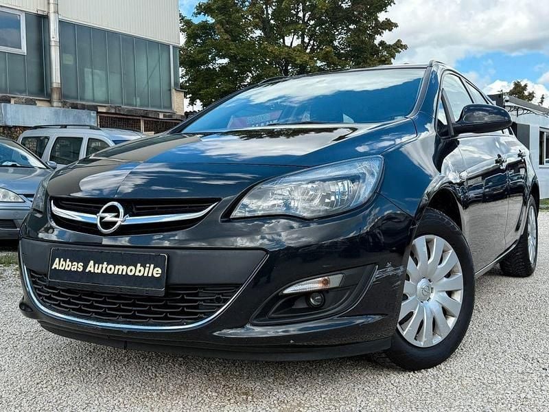 Schwarz Gebraucht 2014 Opel Astra Edition Kombi | 3.490 € (Guter Preis) - Bild 1/4