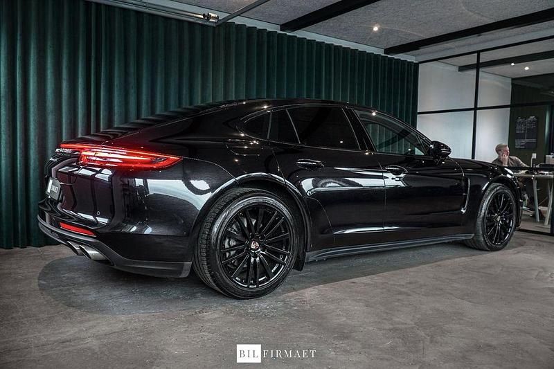 Gebraucht Porsche Panamera 4S 441 PS (324 kW) 2016 Schwarz Limousine