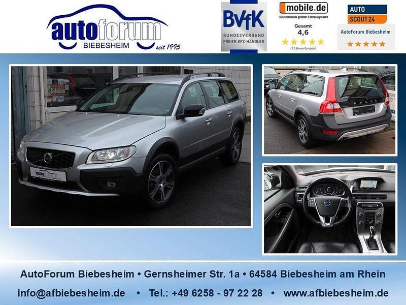 Silber Gebraucht 2016 Volvo XC70 Linje Svart SUV | 16.999 € - Bild 1/4