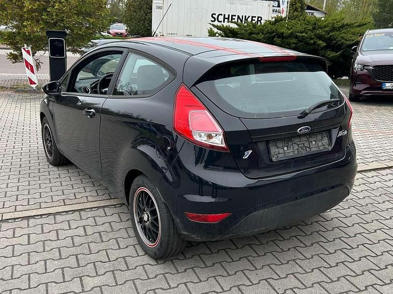 Occasion Ford Fiesta Trend 82 ch (60 kW) 2016 Noir Citadine