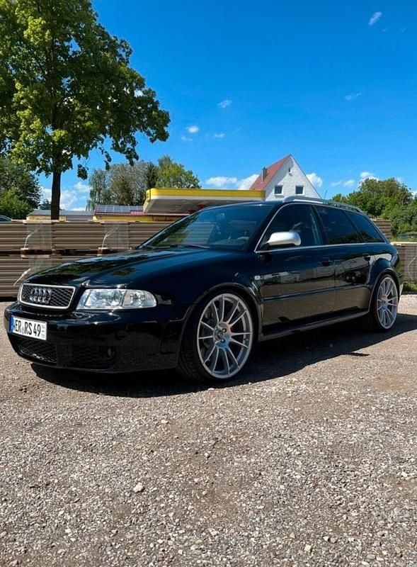 Second-hand Audi RS4 381 CP (280 kW) 2000 Negru Break