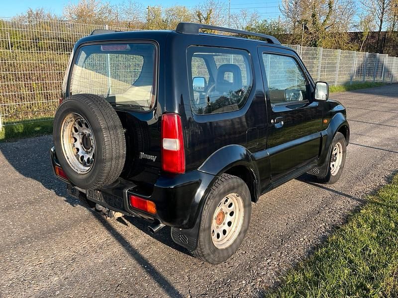 Gebraucht Suzuki Jimny 82 PS (60 kW) 2002 Schwarz SUV