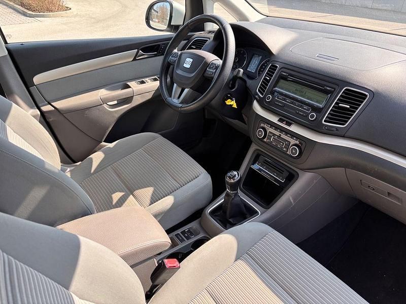 Gebraucht Seat Alhambra Style 140 PS (102 kW) 2012 Weiß Van / Kleinbus