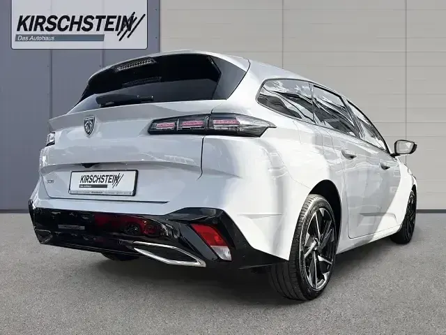 Gebraucht Peugeot 308 SW Allure 131 PS (96 kW) 2024 Weiss Kombi