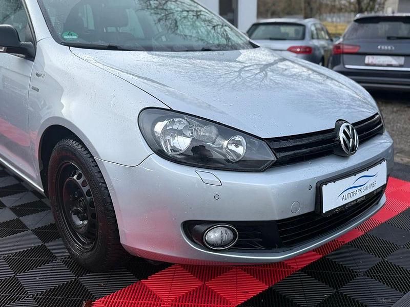 Second-hand VW Golf VI 105 CP (77 kW) 2013 Argintiu Hatchback