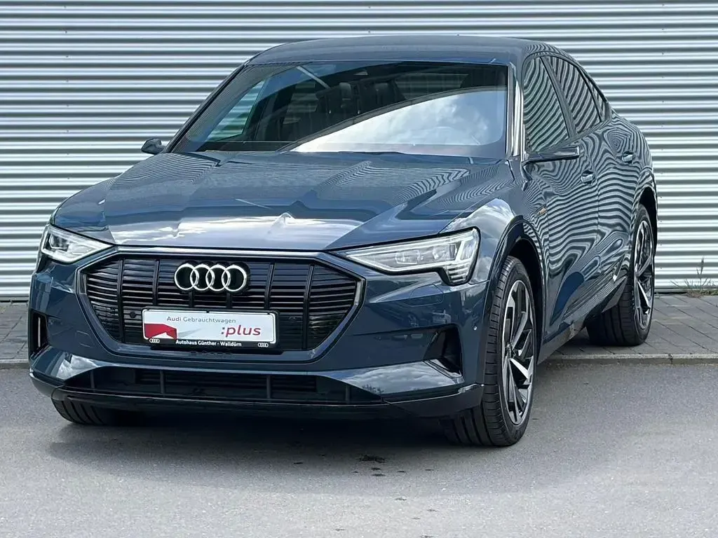 Gebraucht Audi e-tron Sportback Advanced Plus 300 kW (408 PS) 2022 Plasmablau metallic SUV
