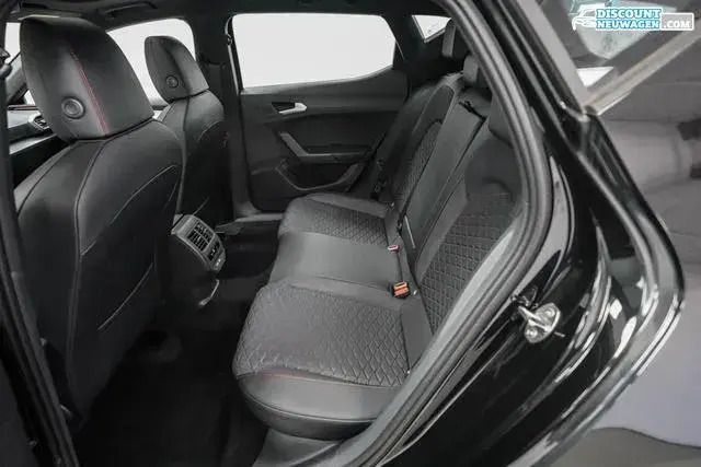Magnetic grau metallic (s7) Neu 2025 Seat Leon FR Limousine | 30.390 € (Fairer Preis) - Bild 1/1