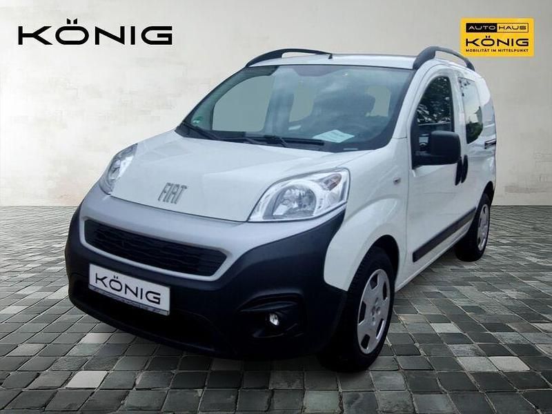 Gebraucht Fiat Fiorino 80 PS (58 kW) 2023 Weiss Van / Kleinbus