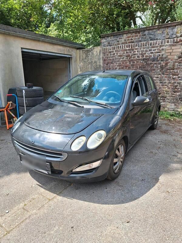 Schwarz Gebraucht 2004 Smart ForFour Kleinwagen | 500 € (Superpreis) - Bild 1/4