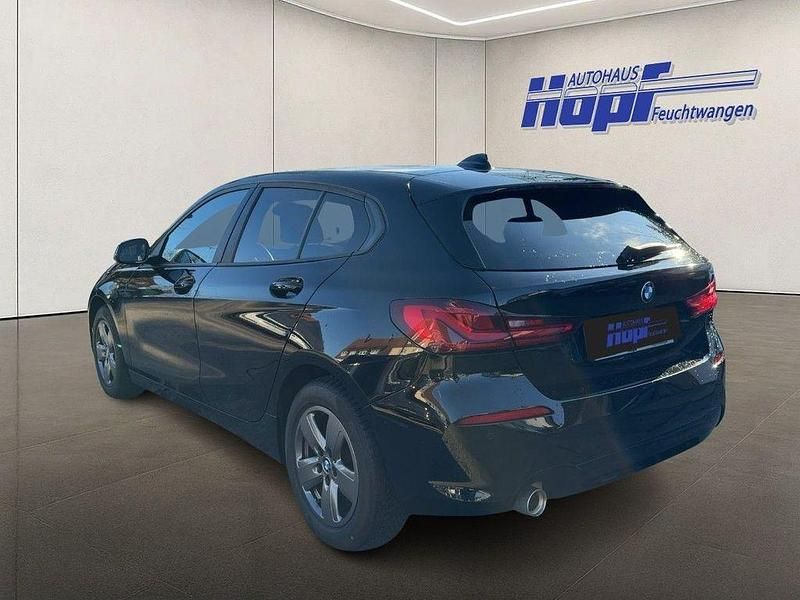 Gebraucht BMW 118 Advantage 140 PS (102 kW) 2020 Schwarz Kleinwagen