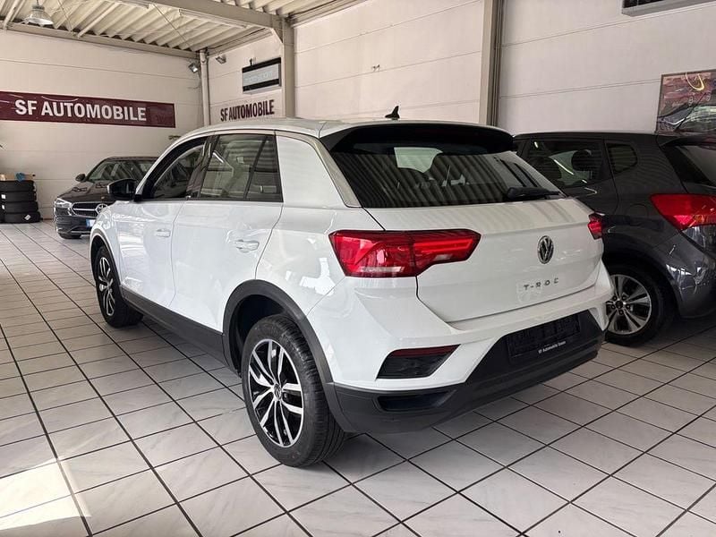 Gebraucht VW T-Roc Basis 116 PS (85 kW) 2018 Weiß SUV