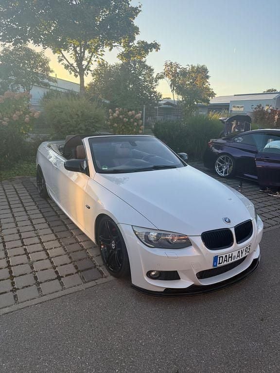 Gebraucht BMW 330 Cabriolet Performance 340 PS (250 kW) 2013 Weiß Cabrio