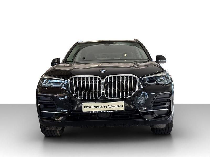 Gebraucht BMW X5 Sport Line 286 PS (210 kW) 2022 Black sapphire metallic SUV