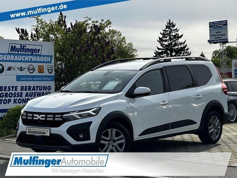 Second-hand Dacia Jogger Expression 110 CP (80 kW) 2023 Alb Monovolum