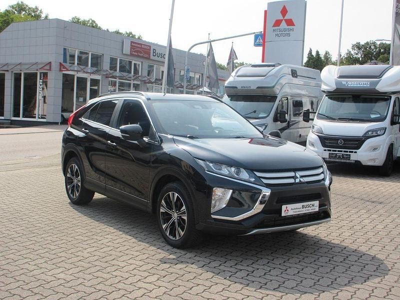 Schwarz Gebraucht 2020 Mitsubishi Eclipse Cross Diamant Edition SUV | 17.790 € (Guter Preis) - Bild 1/4