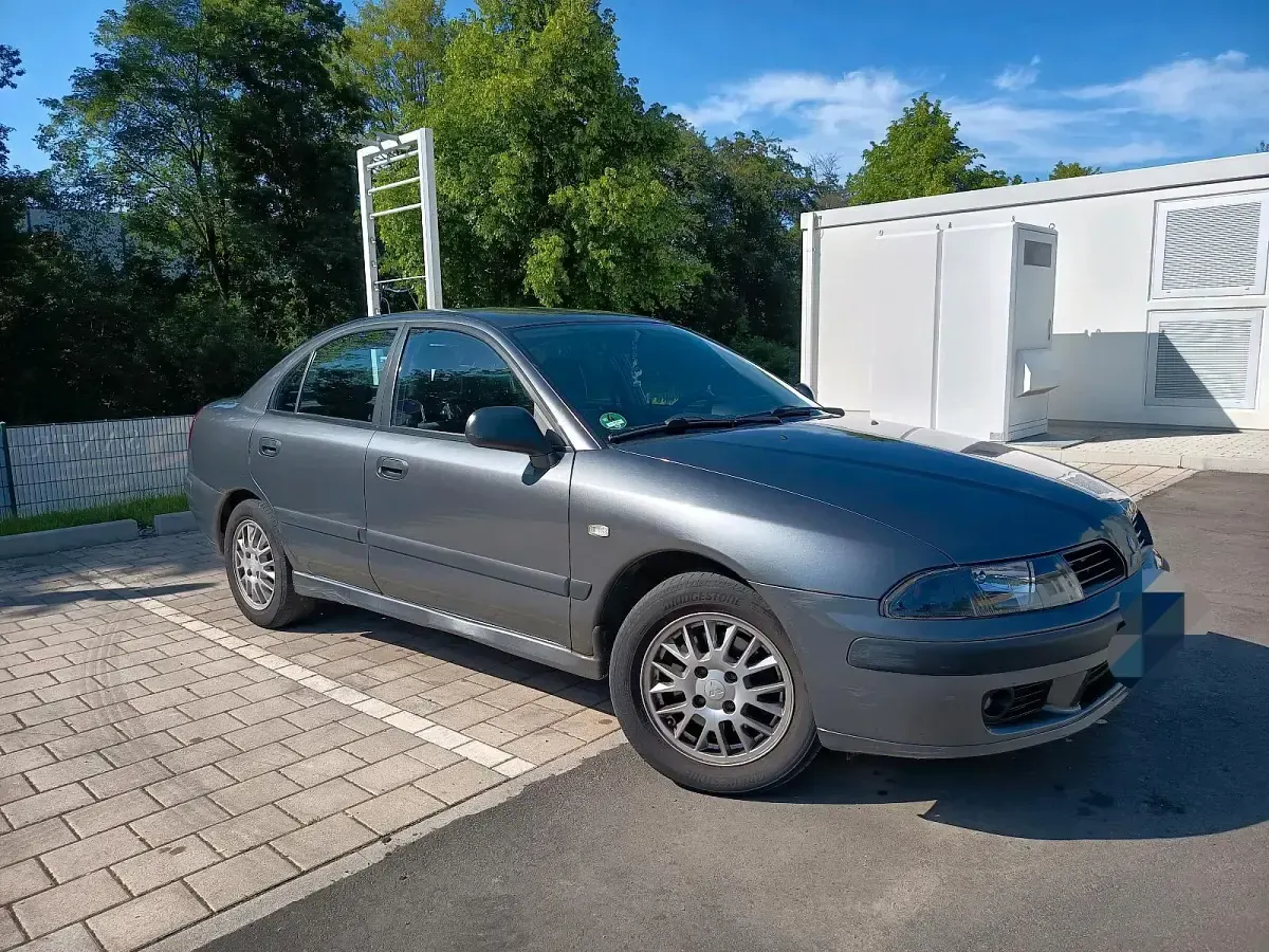 Gebraucht Mitsubishi Carisma 125 PS (91 kW) 2004 Limousine