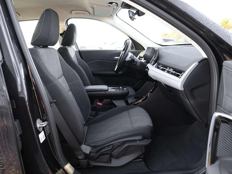 Gebraucht BMW iX1 230 kW (313 PS) 2023 Schwarz uni SUV