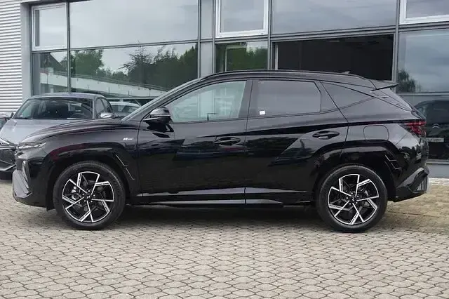 Neu Hyundai Tucson N Line 150 PS (110 kW) 2025 Schwarz SUV