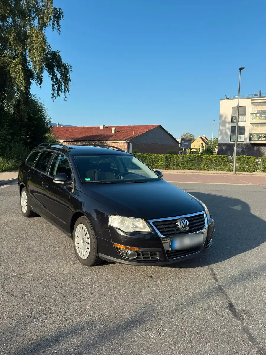 Gebraucht VW Passat 140 PS (102 kW) 2008 Schwarz Kombi