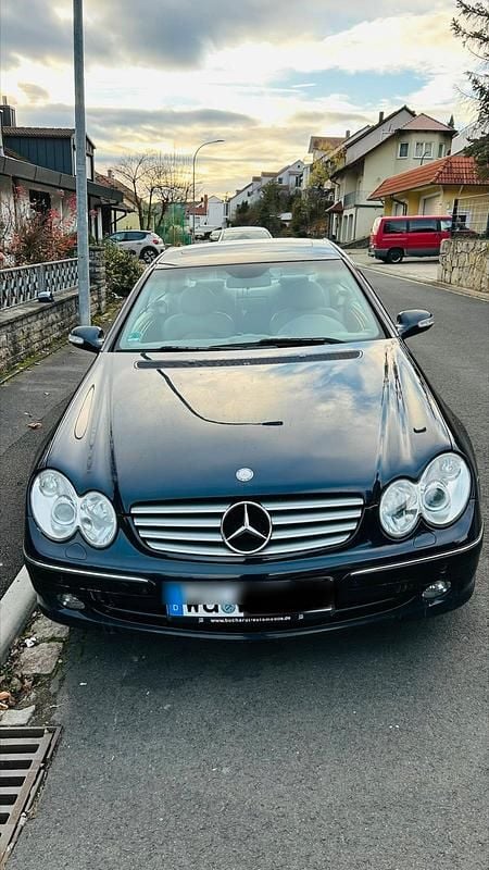 Gebraucht Mercedes CLK320 218 PS (160 kW) 2002 Blau Coupé