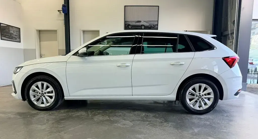 Gebraucht Skoda Scala Selection 116 PS (85 kW) 2025 Weiß Kleinwagen