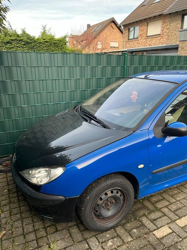 Gebraucht Peugeot 206 70 PS (51 kW) 2006 Blau Kleinwagen