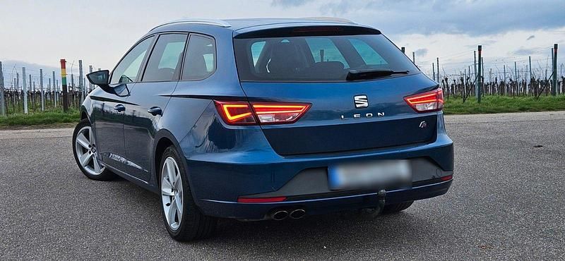 Gebraucht Seat Leon FR 184 PS (135 kW) 2014 Blau Kombi