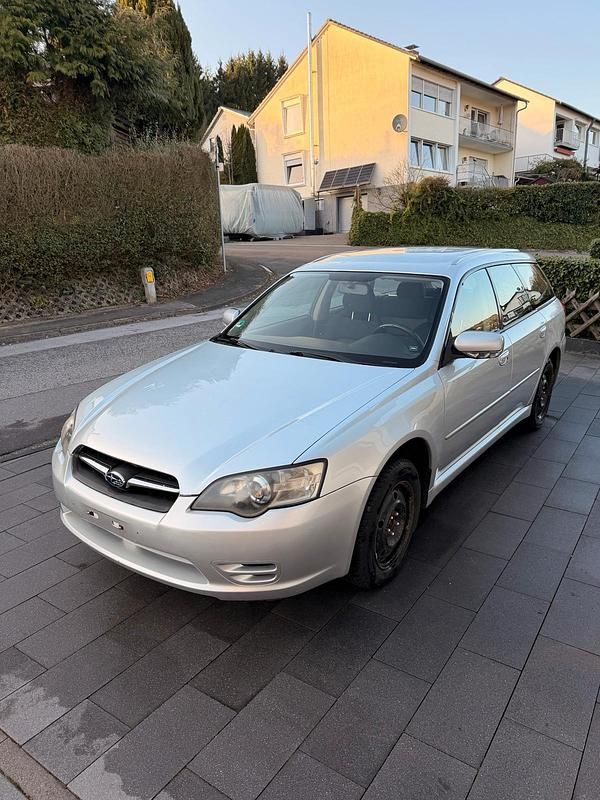 Gebraucht Subaru Legacy 2004 Silber Kombi