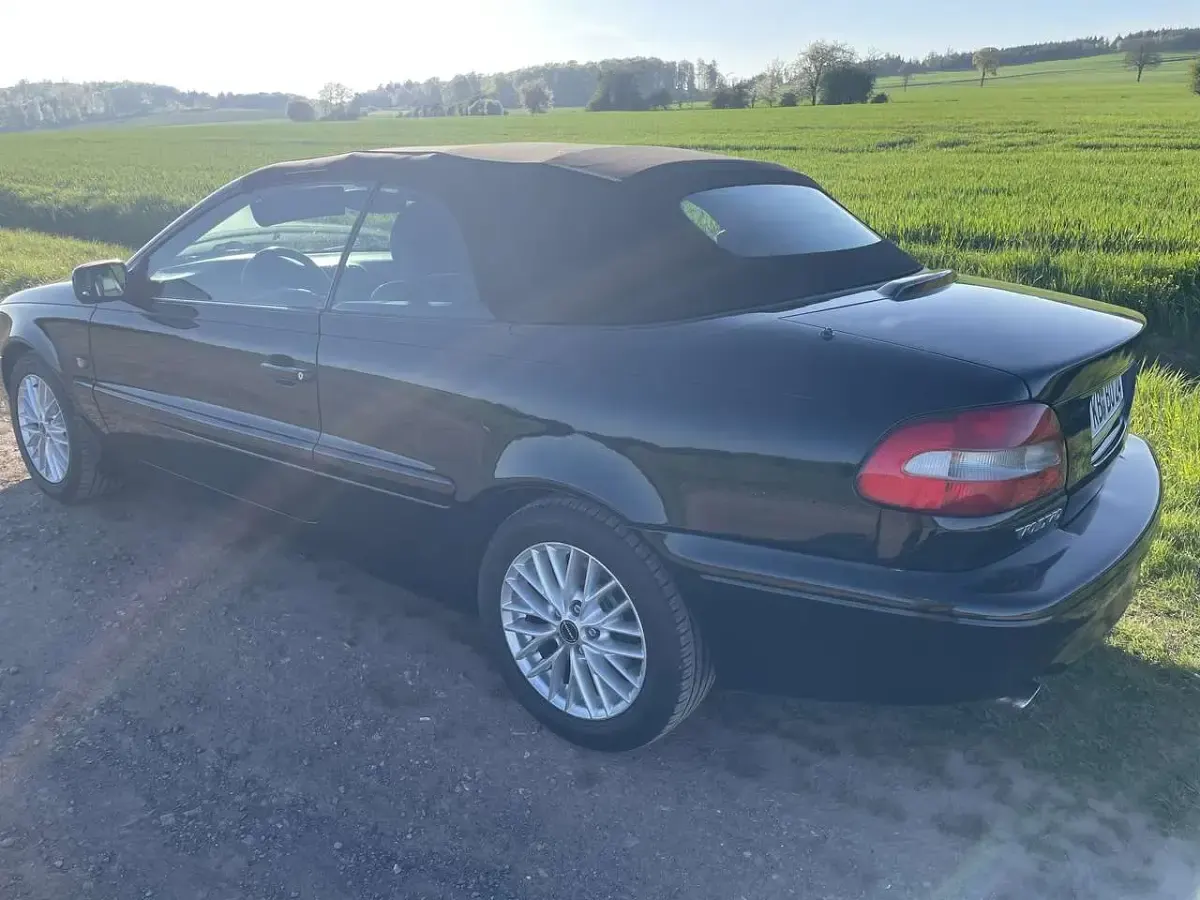 Gebraucht Volvo C70 163 PS (119 kW) 2000 Schwarz Cabrio