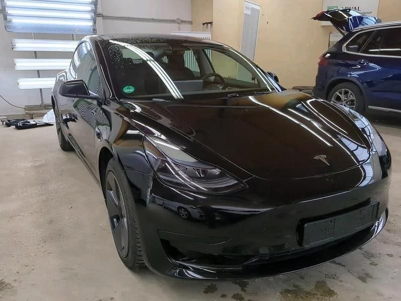 Occasion Tesla Model 3 RWD 239 kW (325 ch) 2022 Noir Berline