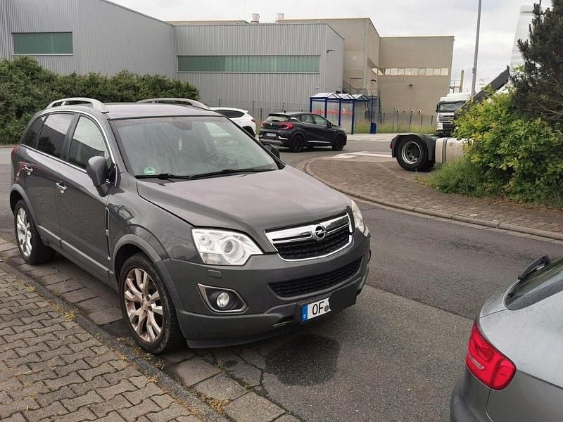 Grau Gebraucht 2012 Opel Antara Cosmo SUV | 3.600 € (Etwas zu teuer) - Bild 1/4
