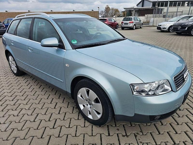Gebraucht Audi A4 131 PS (96 kW) 2002 Grau Kombi