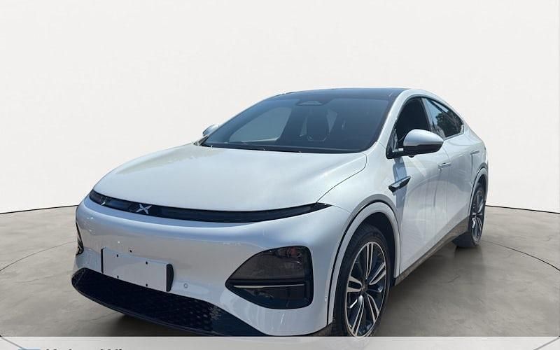 Weiß Neu 2025 XPENG G6 AWD Performance SUV | 53.190 € (Teuer) - Bild 1/4