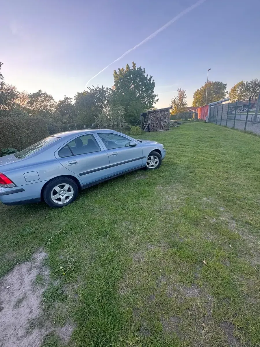 Occasion Volvo S60 140 ch (102 kW) 2001 Bleue Berline
