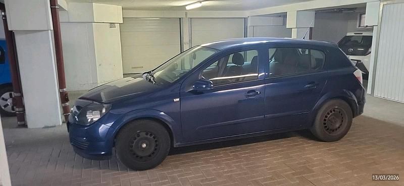 Gebraucht Opel Astra 90 PS (66 kW) 2003 Blau Kleinwagen