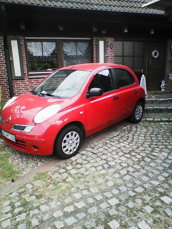 Rot Gebraucht 2010 Nissan Micra Kleinwagen | 1.800 € - Bild 1/4