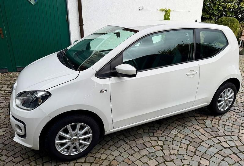 Weiß Gebraucht 2016 VW up! Kleinwagen | 7.500 € (Fairer Preis) - Bild 1/4