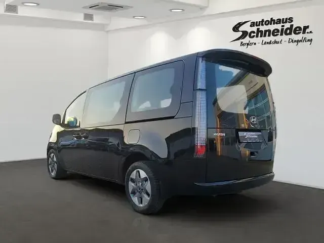 Gebraucht Hyundai Staria Trend 225 PS (165 kW) 2025 Abyss black Van / Kleinbus