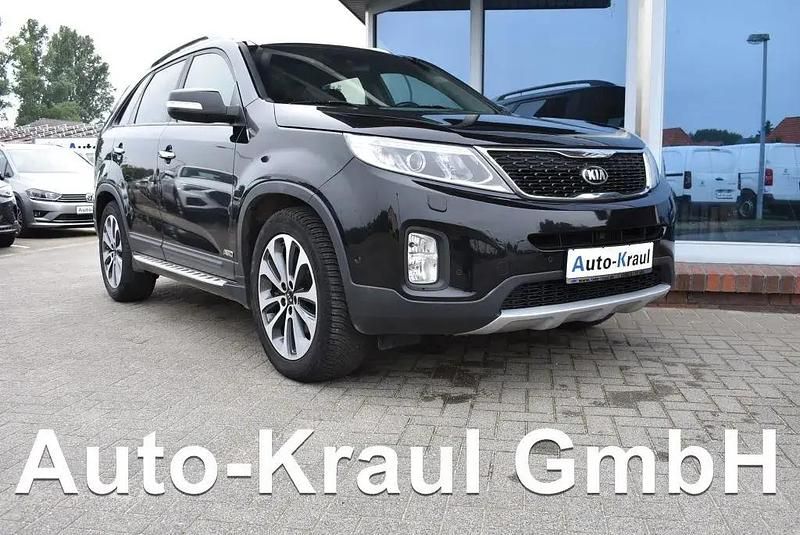 Aurora schwarz metallic Gebraucht 2012 Kia Sorento Vision SUV | 8.799 € (Fairer Preis) - Bild 1/4
