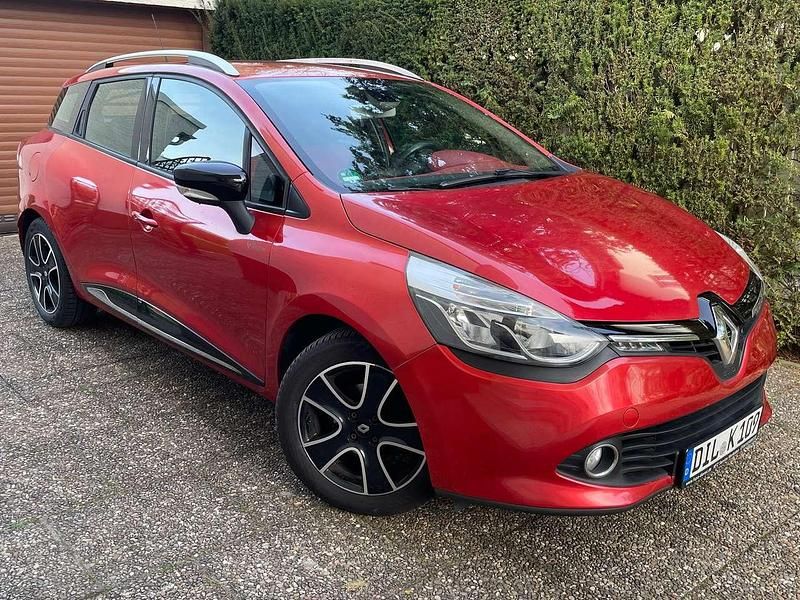 Gebraucht Renault Clio GrandTour 90 PS (66 kW) 2013 Rot Kombi