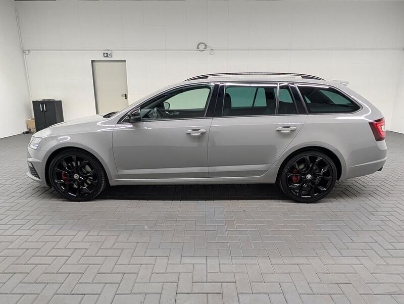Gebraucht Skoda Octavia RS 245 PS (180 kW) 2019 Grau (stahlgrau) Kombi