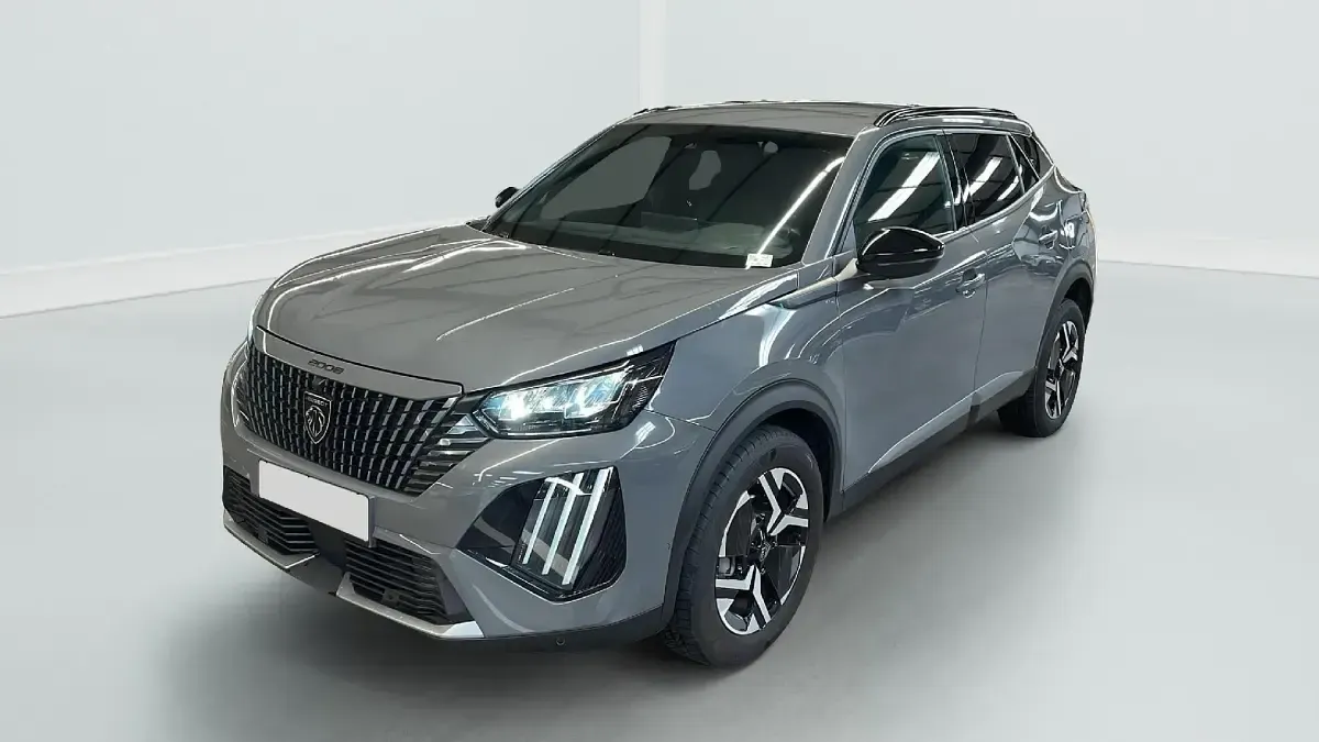 Gebraucht Peugeot 2008 Allure 102 PS (75 kW) 2025 Grau (gris selenium) SUV