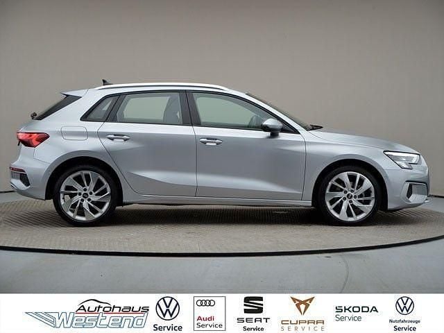 Gebraucht Audi A3 Advanced Plus 150 PS (110 kW) 2022 Florettsilber (metallic) Limousine