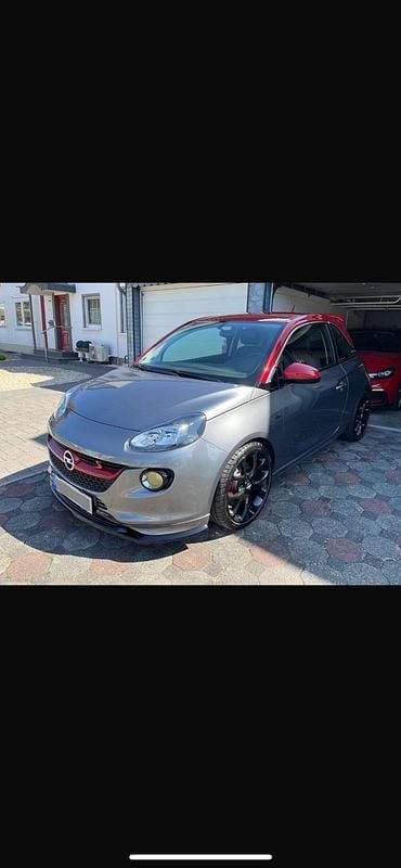 Grau Gebraucht 2018 Opel Adam S Kleinwagen | 12.990 € (Fairer Preis) - Bild 1/4