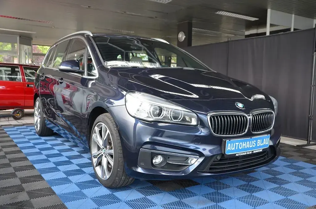 Gebraucht BMW 218 Gran Tourer Luxury Line 150 PS (110 kW) 2015 Blau Van / Kleinbus