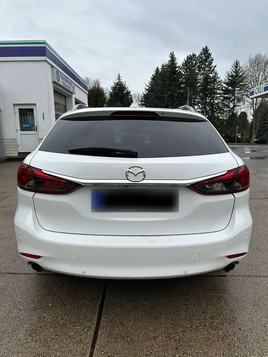 Gebraucht Mazda 6 Sports-Line 184 PS (135 kW) 2019 Weiß Kombi