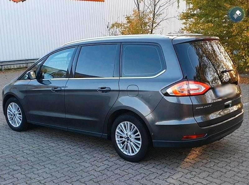 Gebraucht Ford Galaxy Titanium 150 PS (110 kW) 2017 Grau Van / Kleinbus