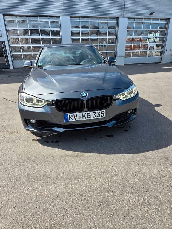 Usata BMW 335 306 CV (225 kW) 2012 Grigio Berlina