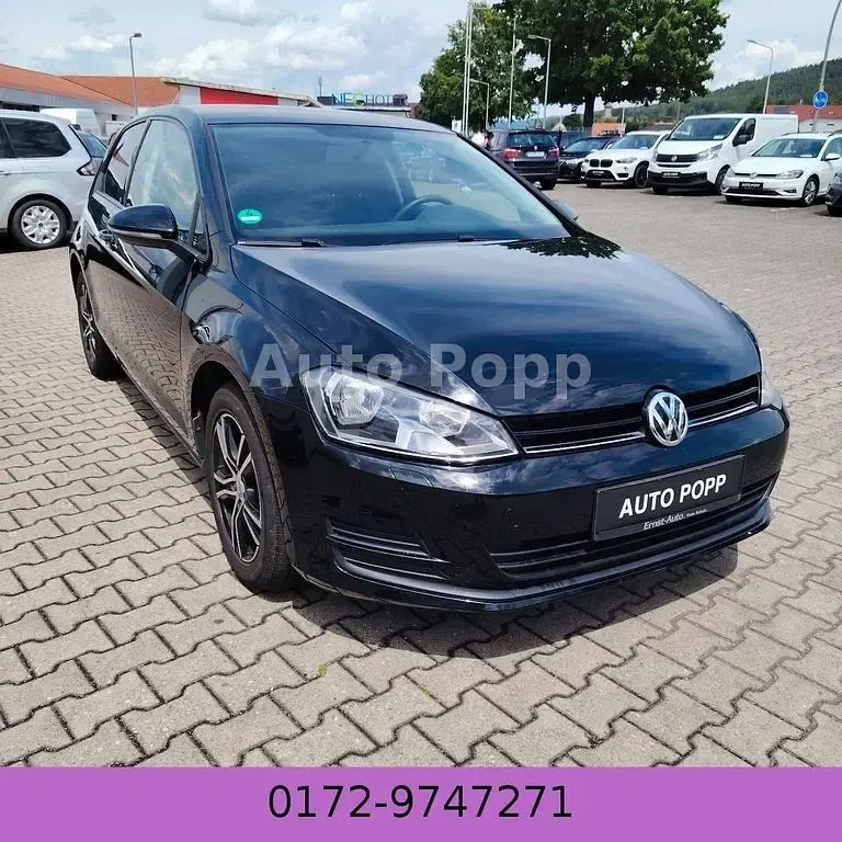 Gebraucht VW Golf VII Trendline 110 PS (80 kW) 2015 Schwarz Limousine